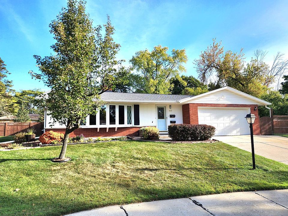 1st image of 2512 Glenside CIRCLE