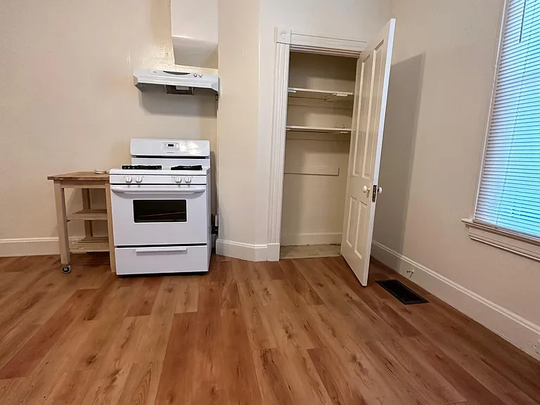 1728 Holman Ave #1 — Photo 7