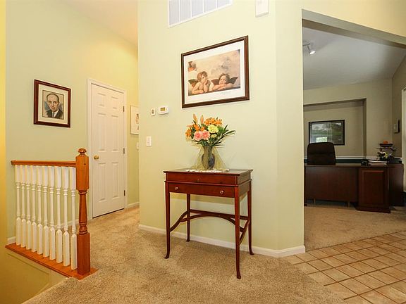 2nd image of 6382 Twin Lakes Dr