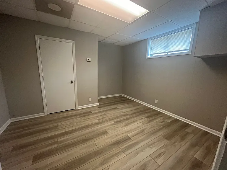 142 Goshen Rd — Photo 8