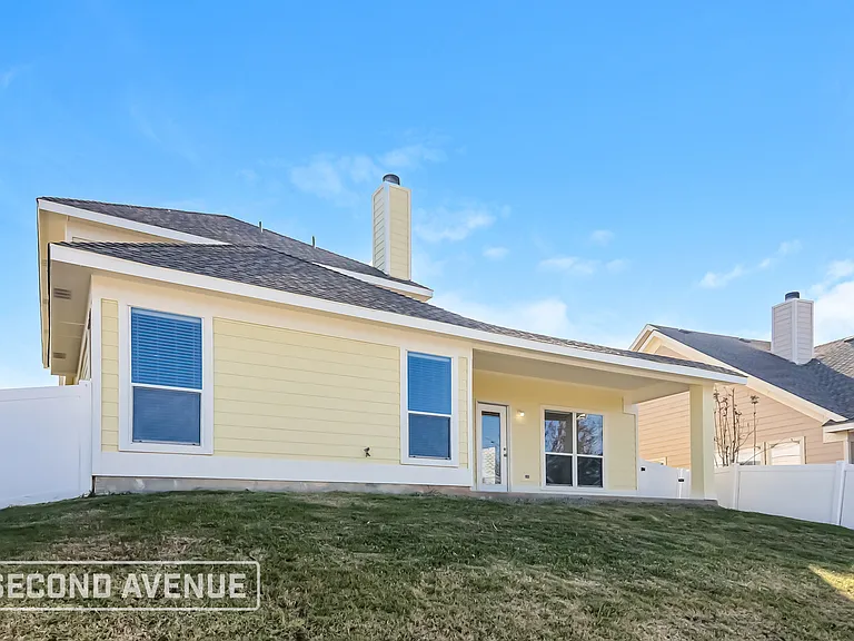320 Creekside Dr — Photo 20
