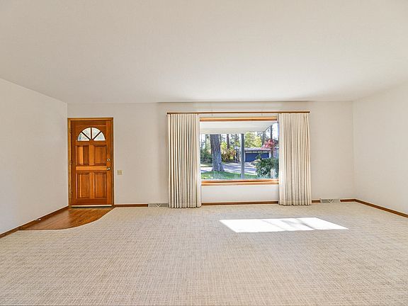 4th image of 11115 E 20th Ave
