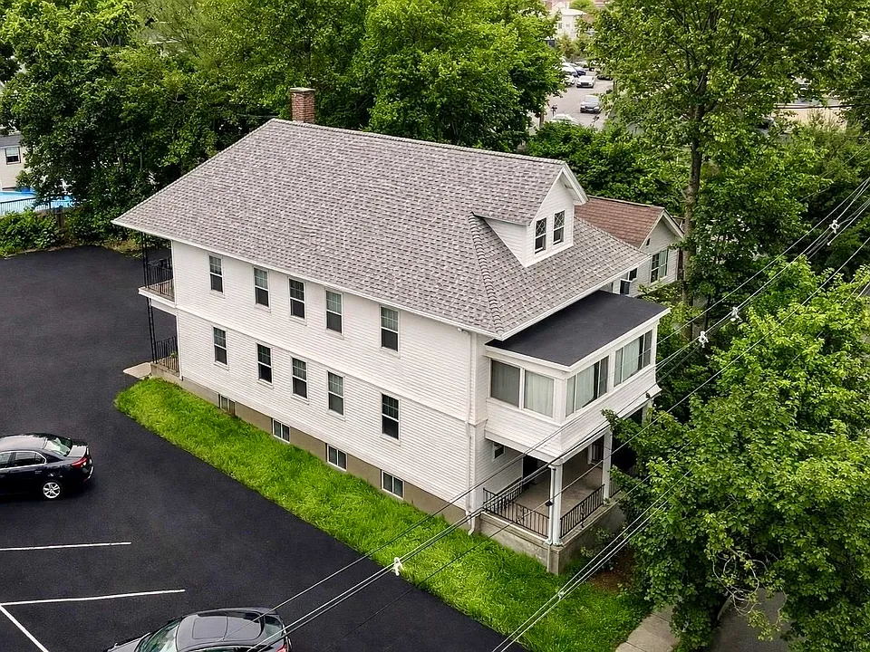 33 Pearl St #1