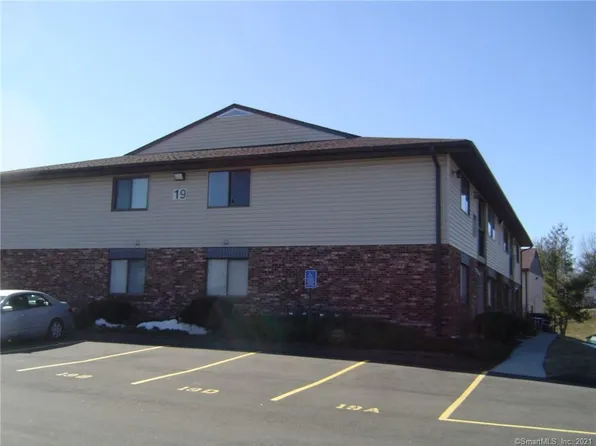 140 Thompson St #19B, East Haven, CT 06511