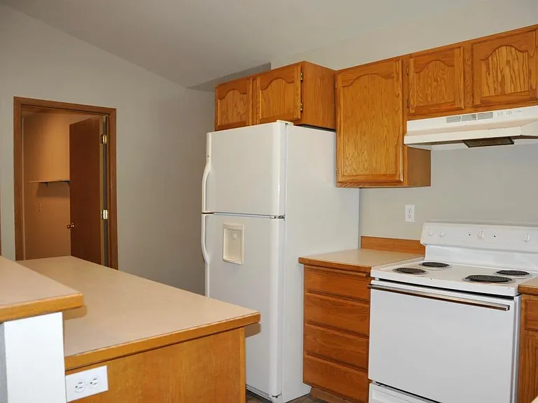 4024 E 2nd Ave #B — Photo 10