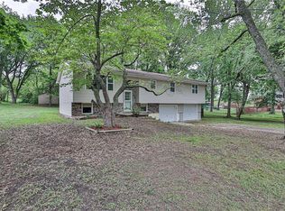 465 NW 111th Rd, Warrensburg, MO 64093