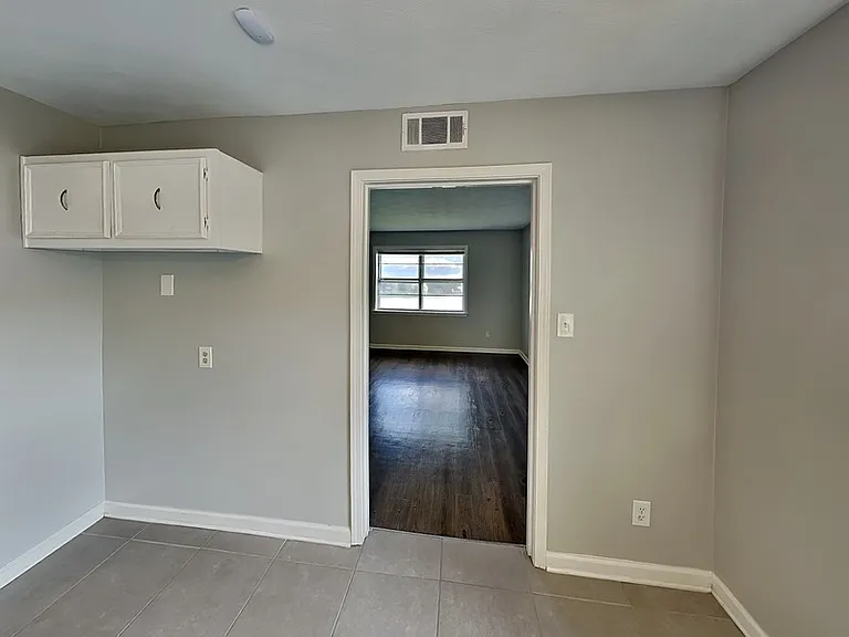 668 Brakebill Ave — Photo 7