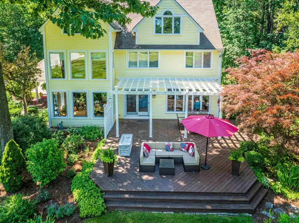 24 Isaac Lucas Circle, Dover, NH 03820