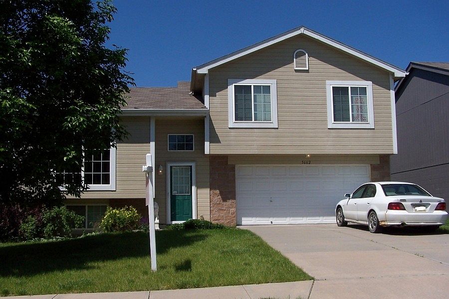 1st image of 5662 S 188th St