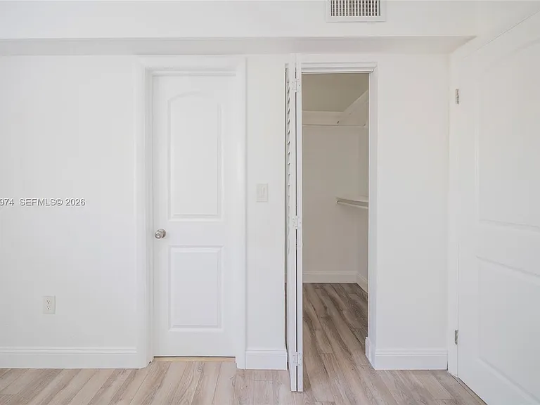 7901 SW 64th Ave #2 — Photo 11