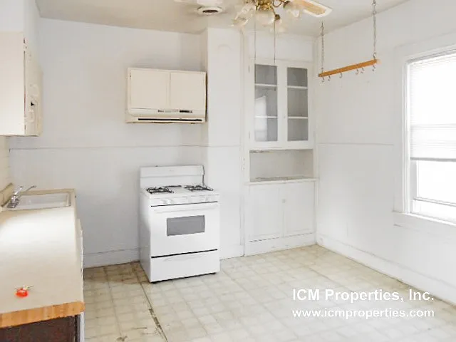 2730 N Wayne Ave #CH2 — Photo 7