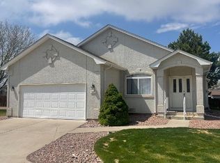 187 E Poppy Ln, Pueblo West, CO 81007