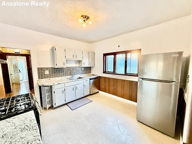 268 Willis Ave
