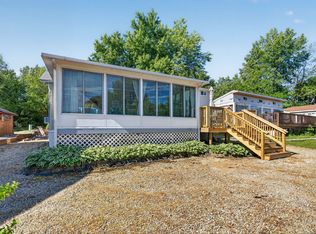 143 Fossil Lake Ct, Wilmington, IL 60481