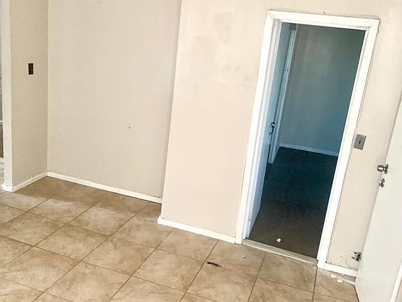 2nd image of 42 Halleck St #2