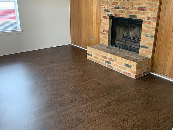 4th image of 7722 Jennifer Ln