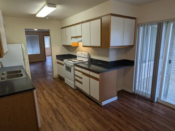 Westview Apartments, 1765 SW Tamarack St APT 8, McMinnville, OR 97128