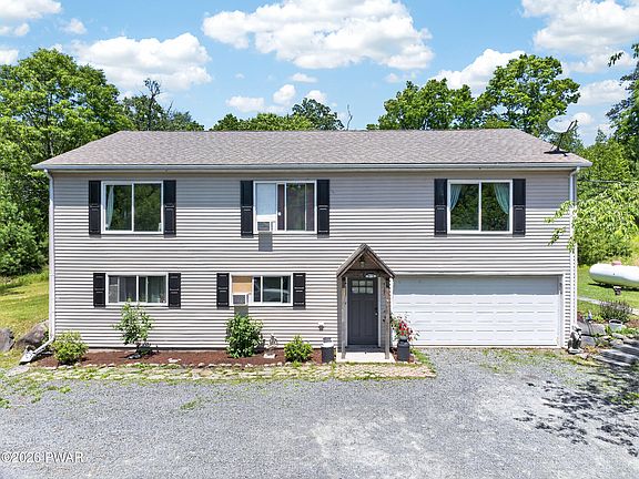 3rd image of 115 Gelso Ct