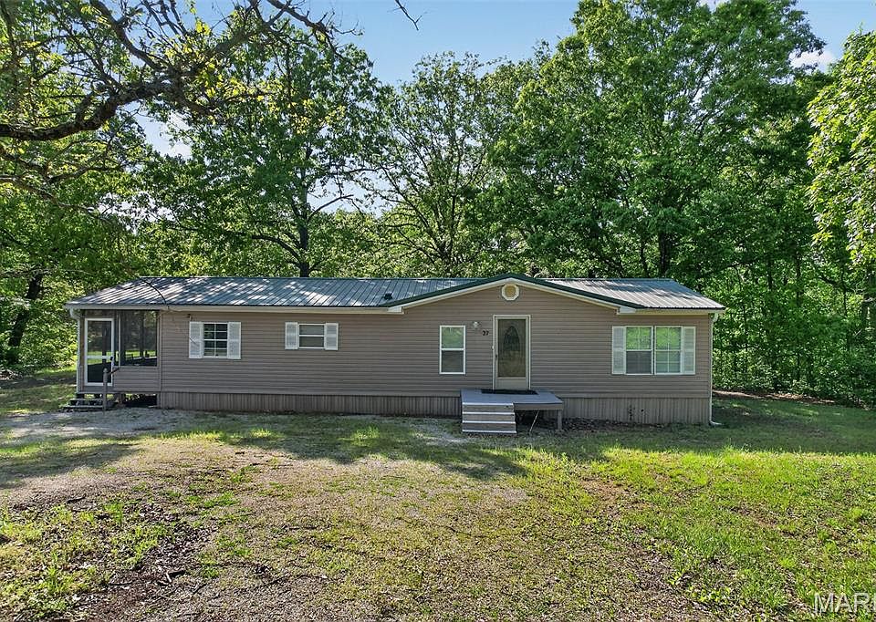 1st image of 27 Whippoorwill Ln