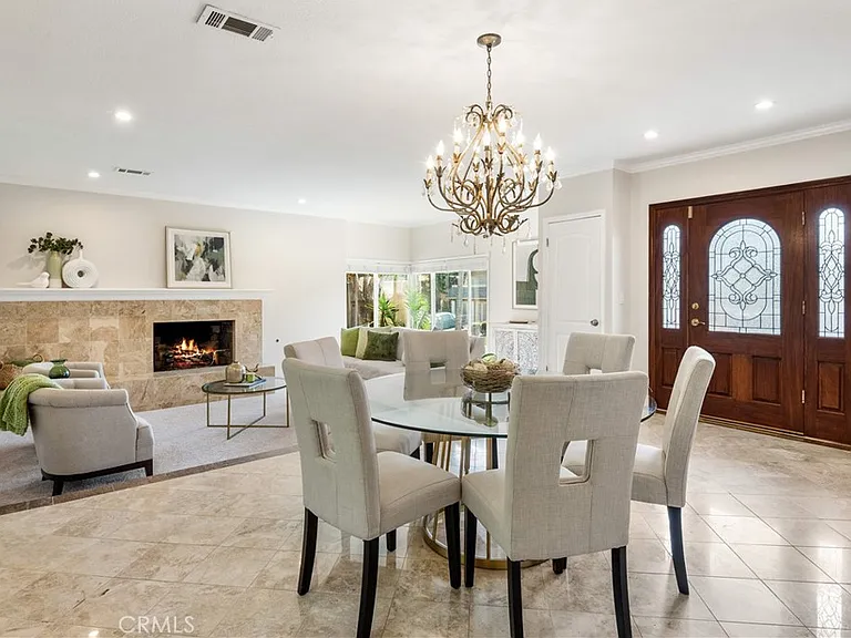 3554 Seaglen Dr — Photo 4