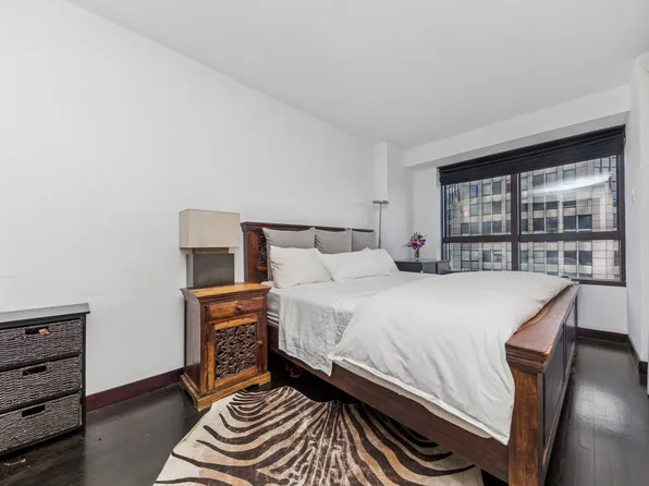 146 West 57th Street image 5 of 7