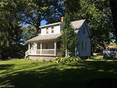 1st image of 521 E Spruce Ave