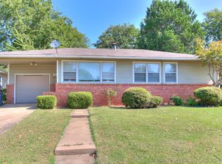 4137 E 28th Pl, Tulsa, OK 74114