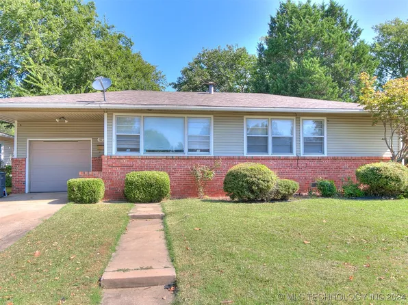4137 E 28th Pl, Tulsa, OK 74114