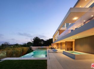 1638 Casale Rd, Pacific Palisades, CA 90272