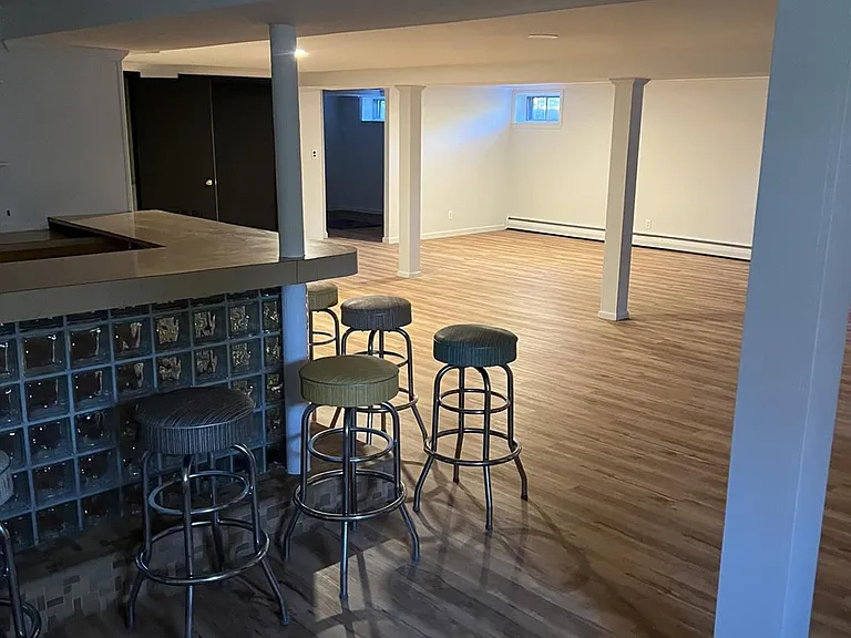 6 Oakridge Dr — Photo 17