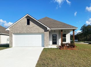 32608 Flower Tree Ct, Walker, LA 70785