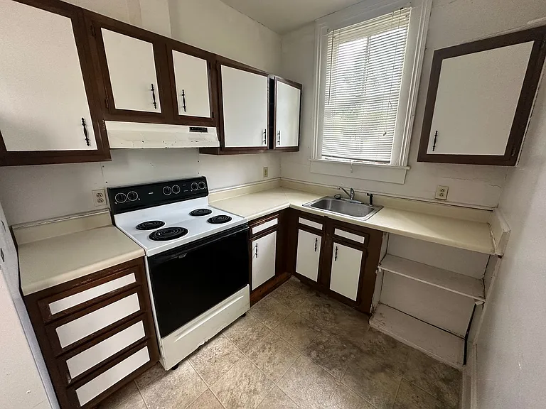 895 Mulberry St #C — Photo 5