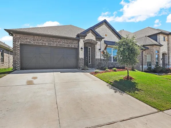 645 Harris Ridge Dr, Arlington, TX 76002