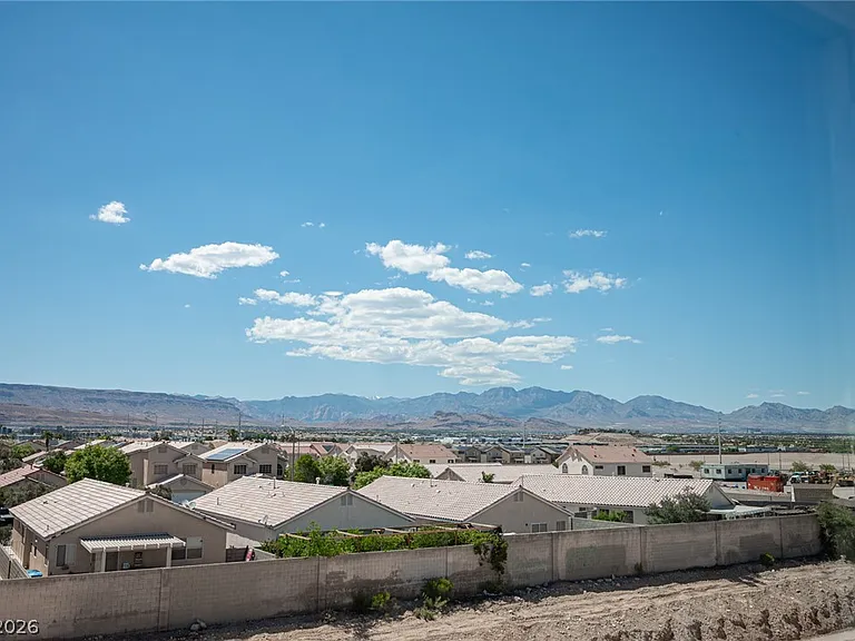5845 Marigold Sunset Ct — Photo 65