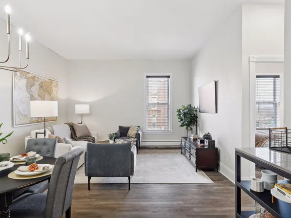 405 Main St APT 303, Red Wing, MN 55066