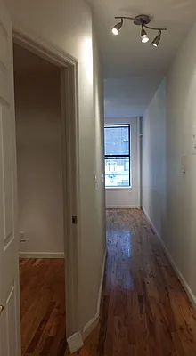 Rented by Crosstown Apartments NYC | media 28