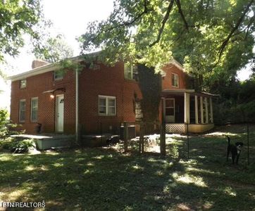386 River Rd, Harrogate, TN, 37752