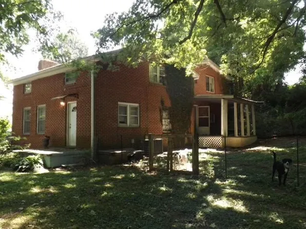 386 River Rd, Harrogate, TN 37752