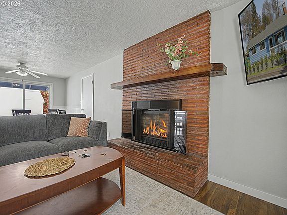 3rd image of 8695 SE Roots Rd