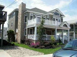 56 E 11th St, Avalon, NJ 08202