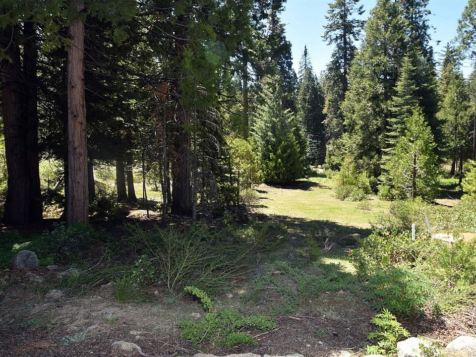 2nd image of 42084 Tourmaline Ln #102