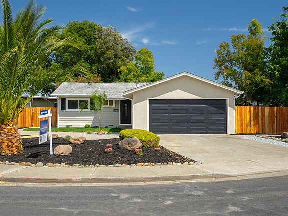 2nd image of 2038 San Gabriel Street