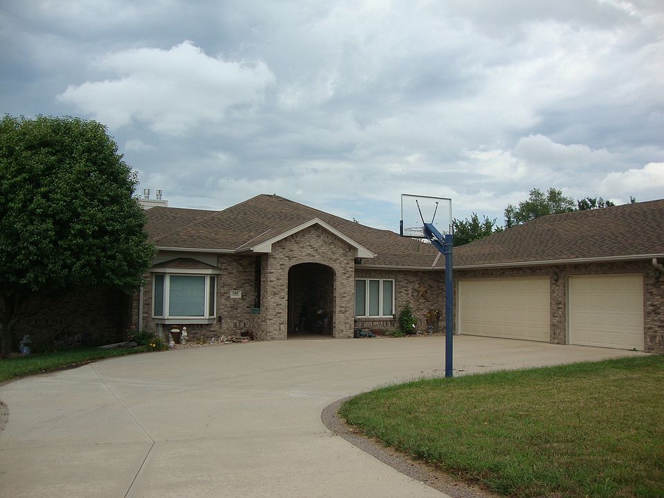 1180 Lakeshore Dr, Crete, NE 68333 Zillow