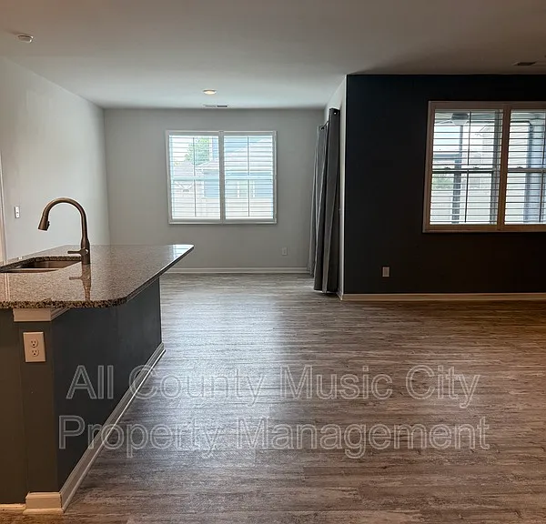 337 Tessa Grace Way — Photo 7