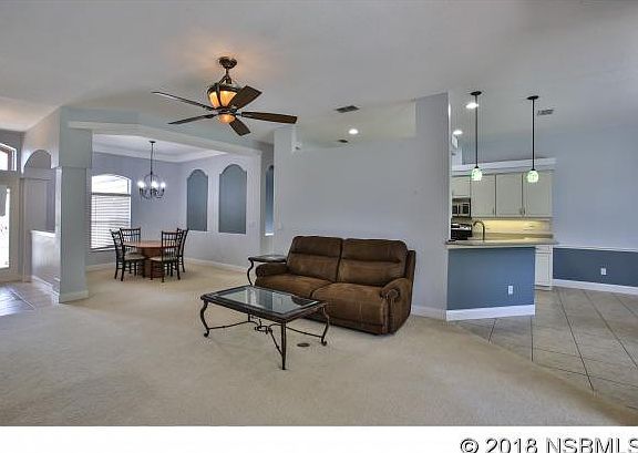 4th image of 569 Caro Ct