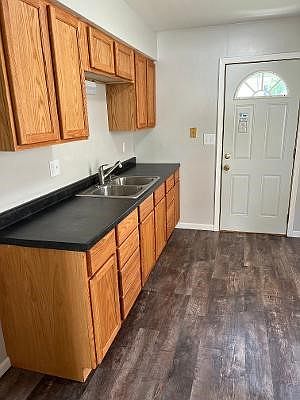 1st image of 139 Shadoway Dr #G