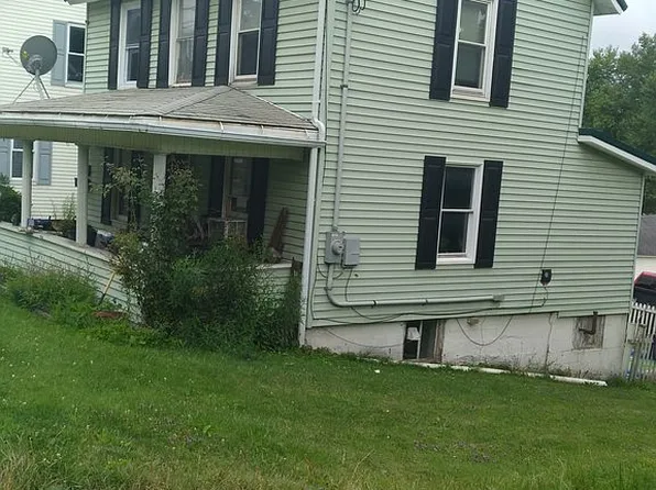 327 Spring St, Houtzdale, PA 16651