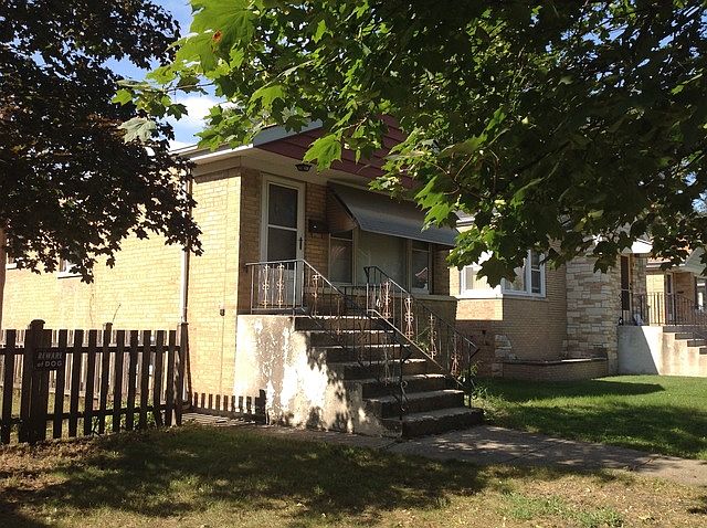 2nd image of 4426 Joliet Ave