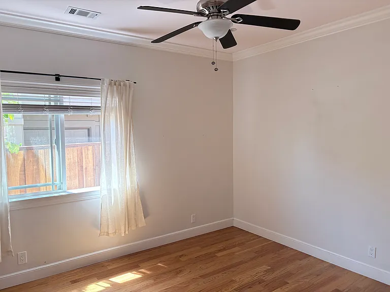 1530 Jasmine St — Photo 10