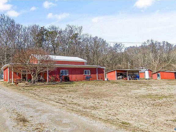 3rd image of 840 Bates Hollow Rd